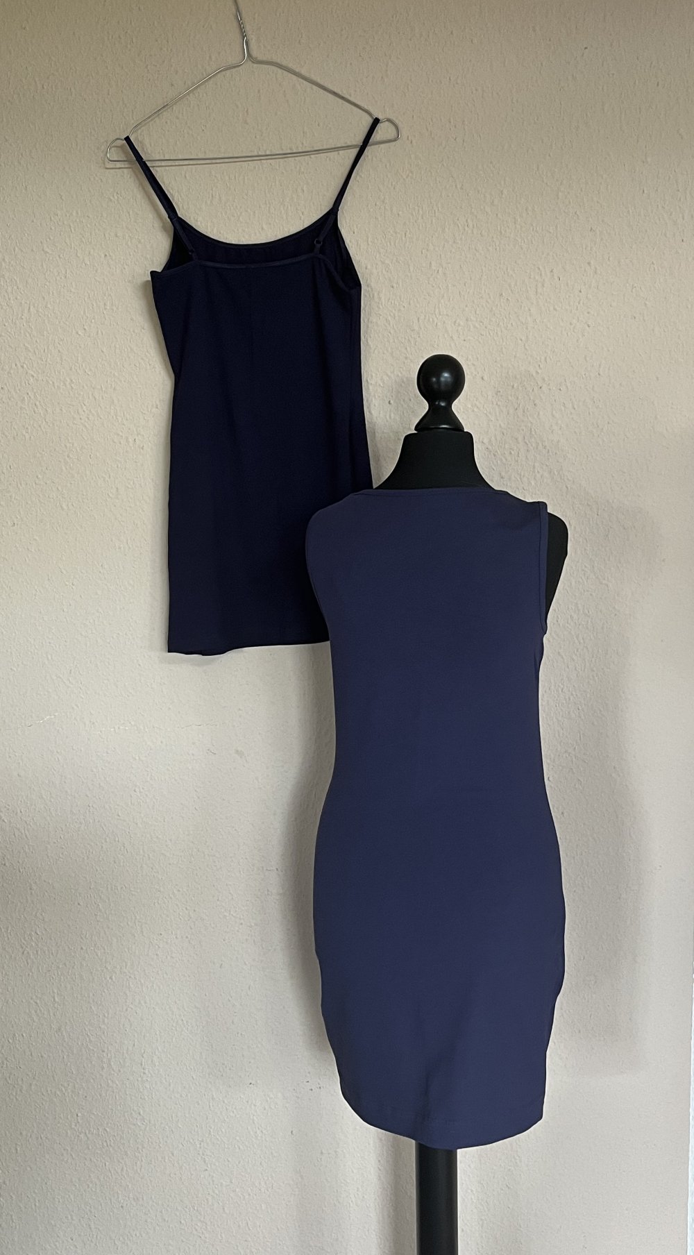 2 HM & Esmara Sommerkleidchen / Unterkleider Gr.XS/S dunkelblau