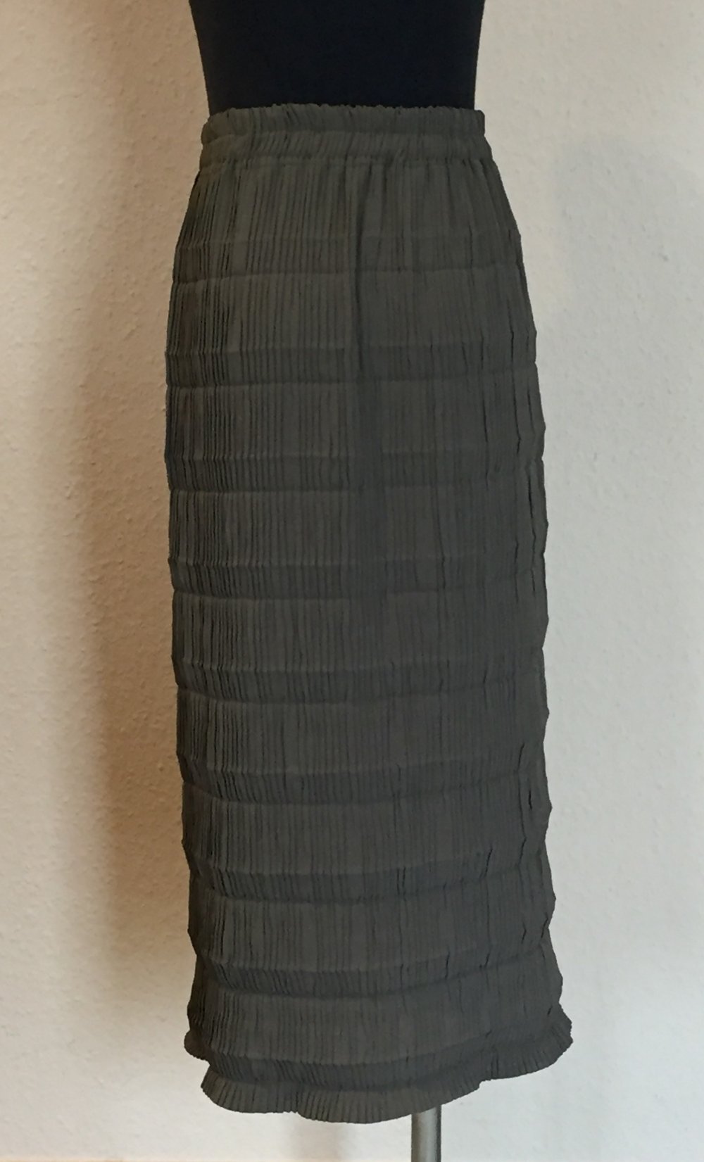 Babette San Francisco Plissee Midi Rock Gr.S Olivgrün