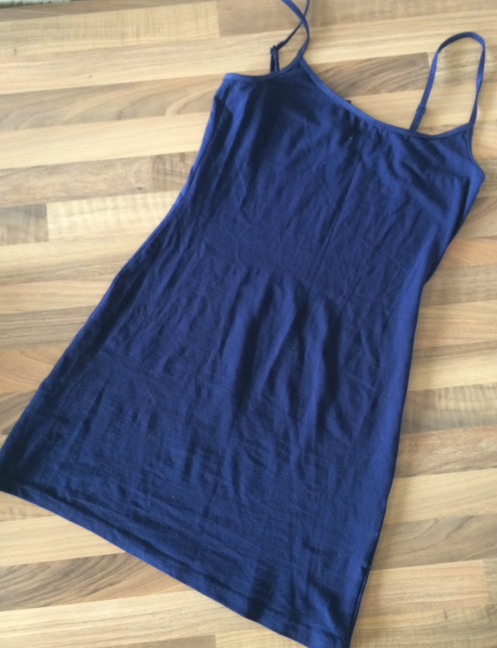 2 HM & Esmara Sommerkleidchen / Unterkleider Gr.XS/S dunkelblau