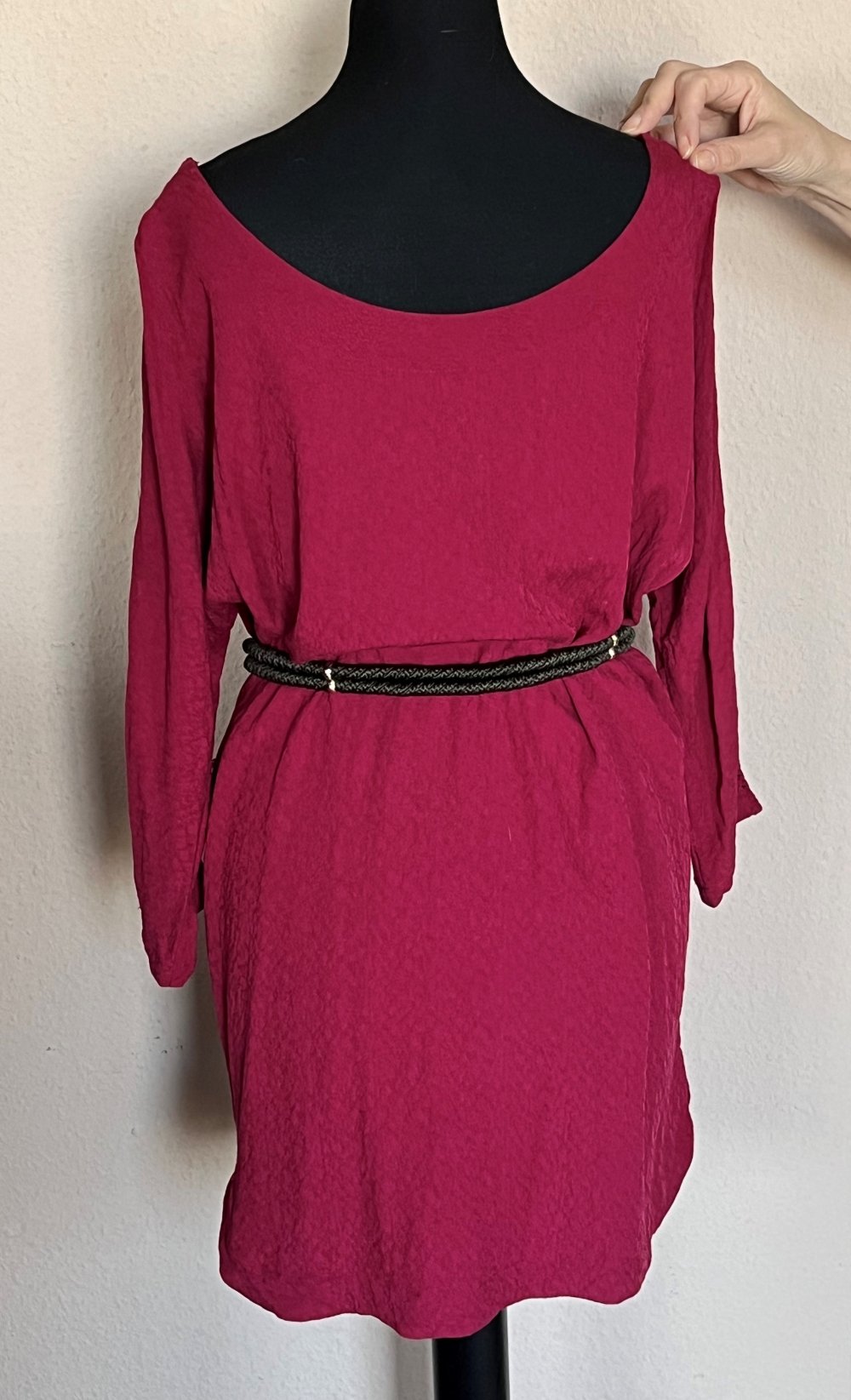 Vila Clothes Tunika Kleid Gr.S in weinrot mit dezentem Muster im Stoff