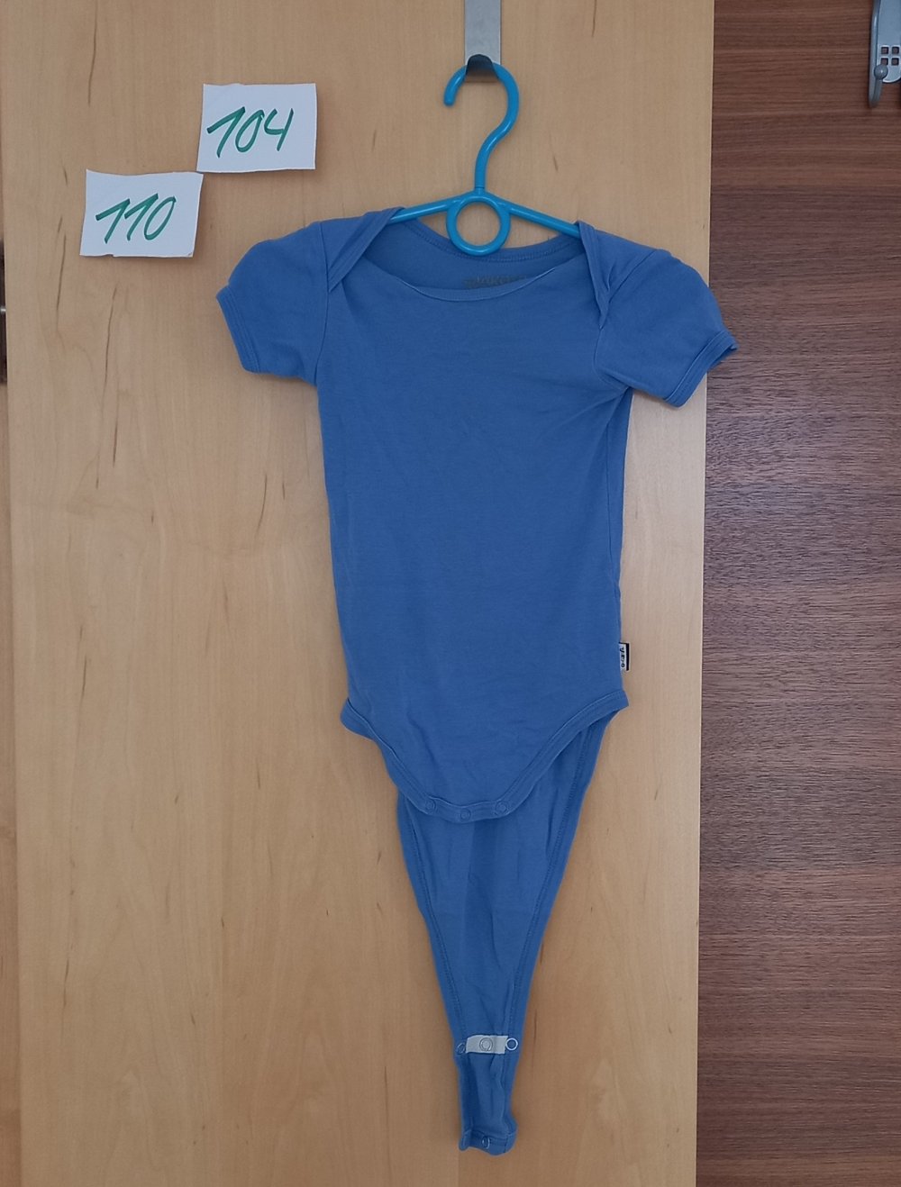 kurzarm Body Gr. 104/110