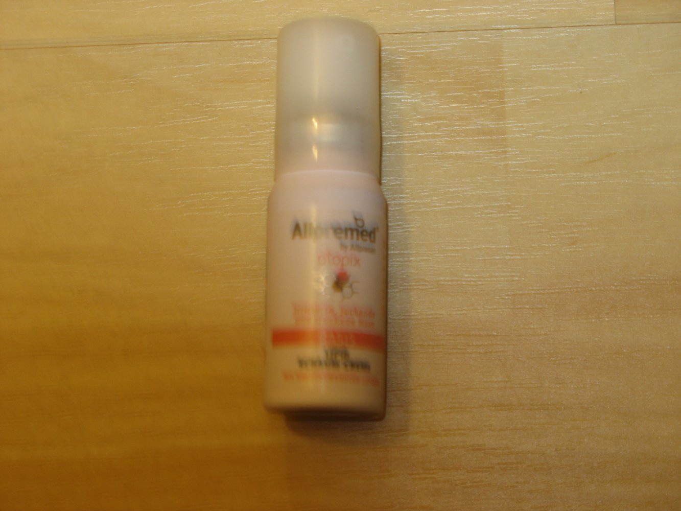 Basic Lipid Schaum- Creme