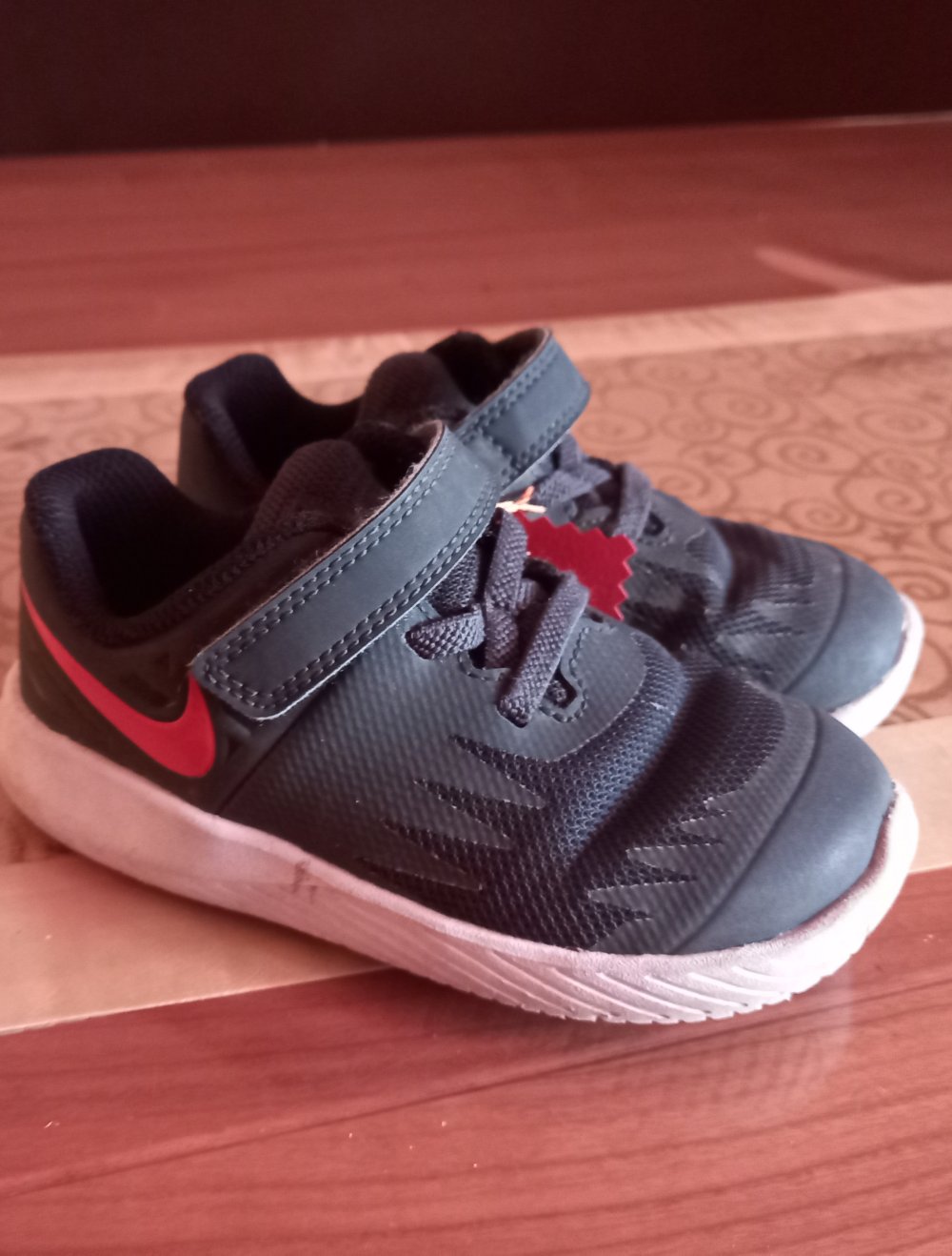 Nike Turnschuhe Gr. 25