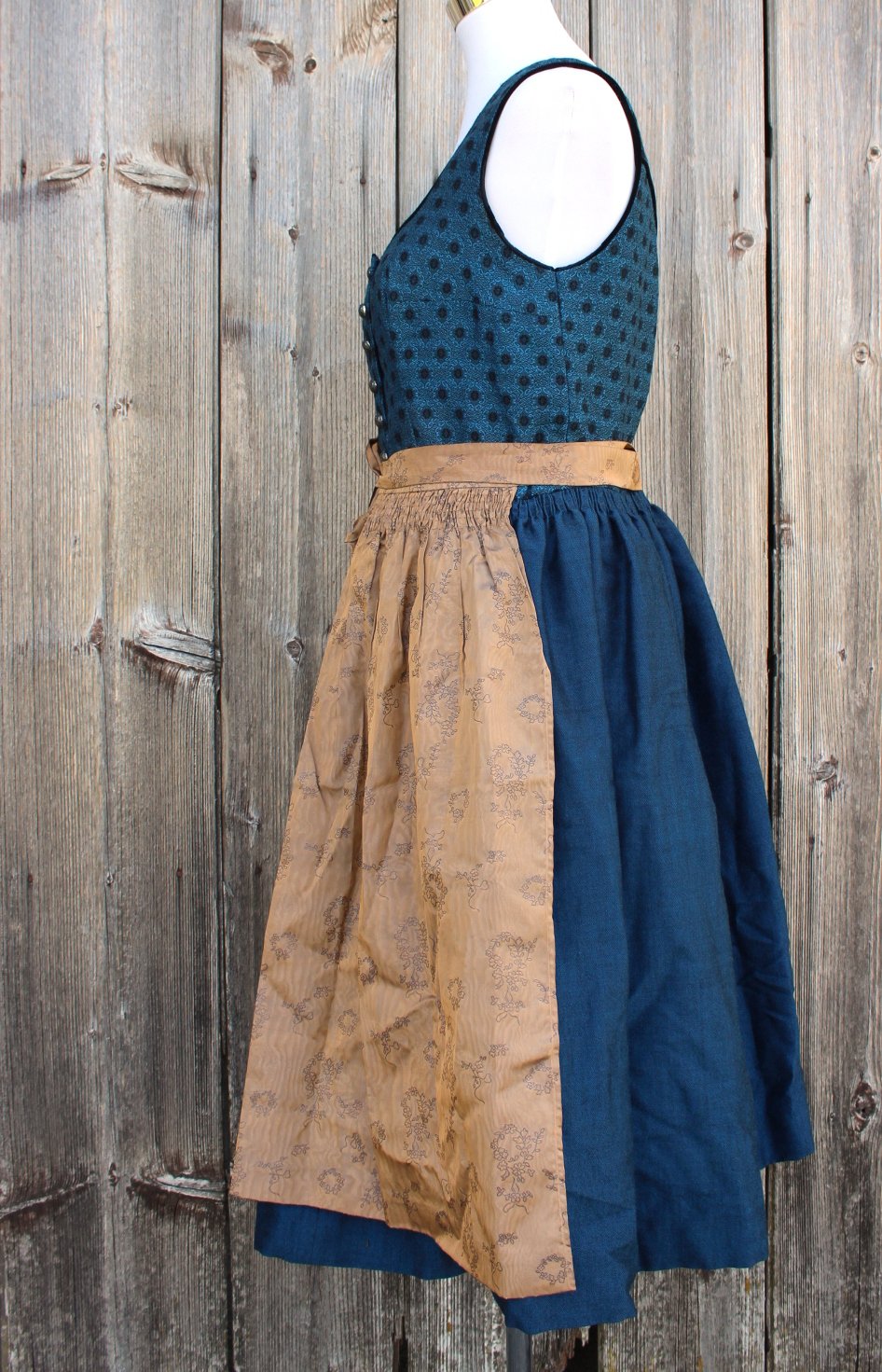 kurzes blaues True Vintagedirndl z.T. aus Brokat, inkl. Schürze, ca. Größe 42, Bogenhauser Thoma