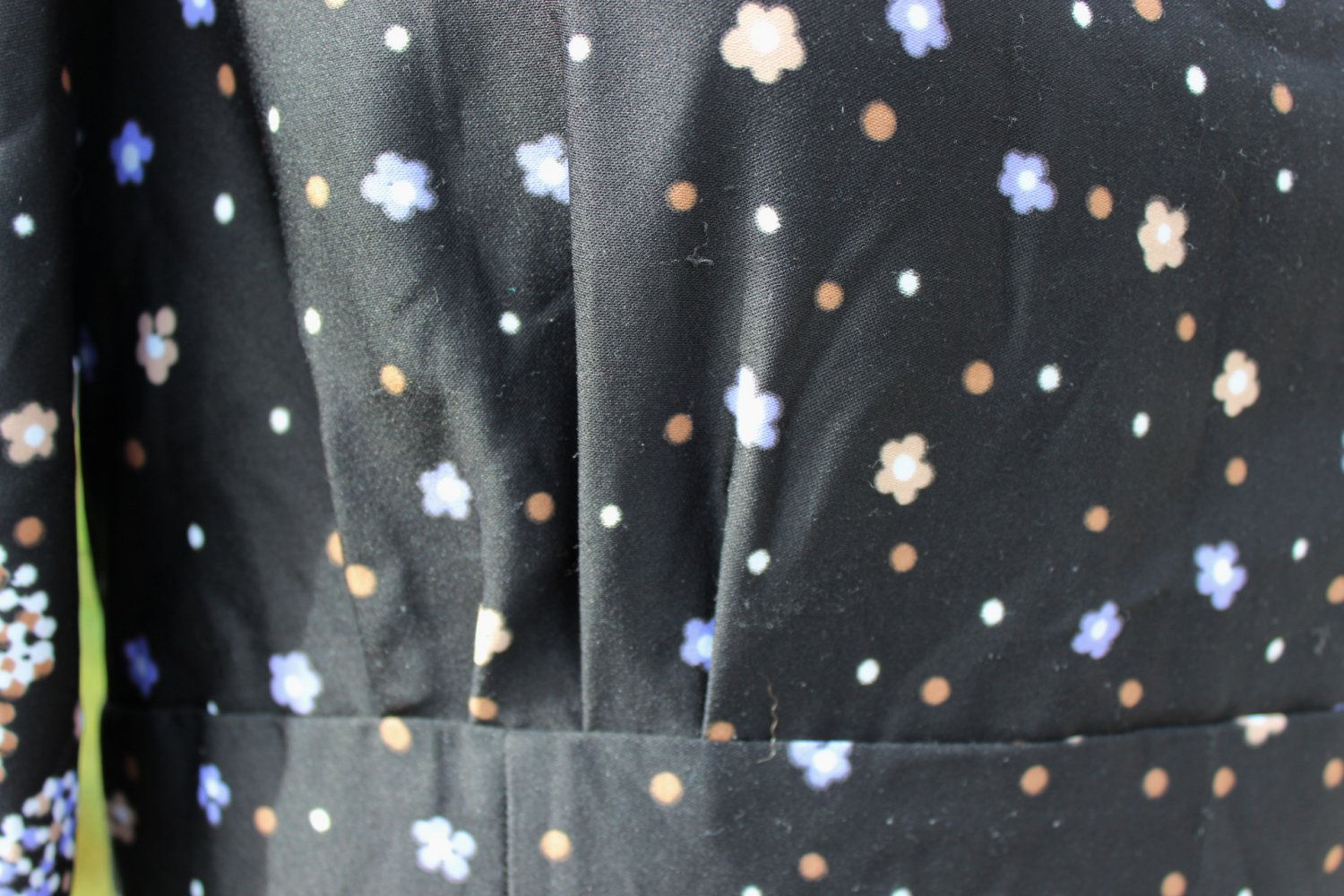 schwarzes langes True Vintage Kleid mit Blumen und Punktemuster, ca. Größe 42-44, Unikat, Maxikleid