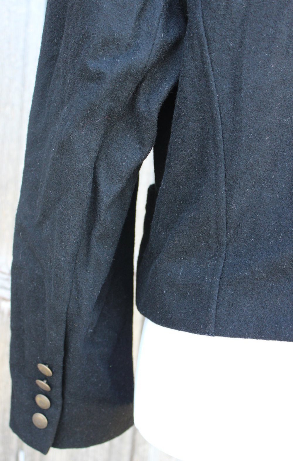 schwarze Vintage Jacke aus Schurwolle, Größe D 42, Trachtenjacke, Schurwolljacke