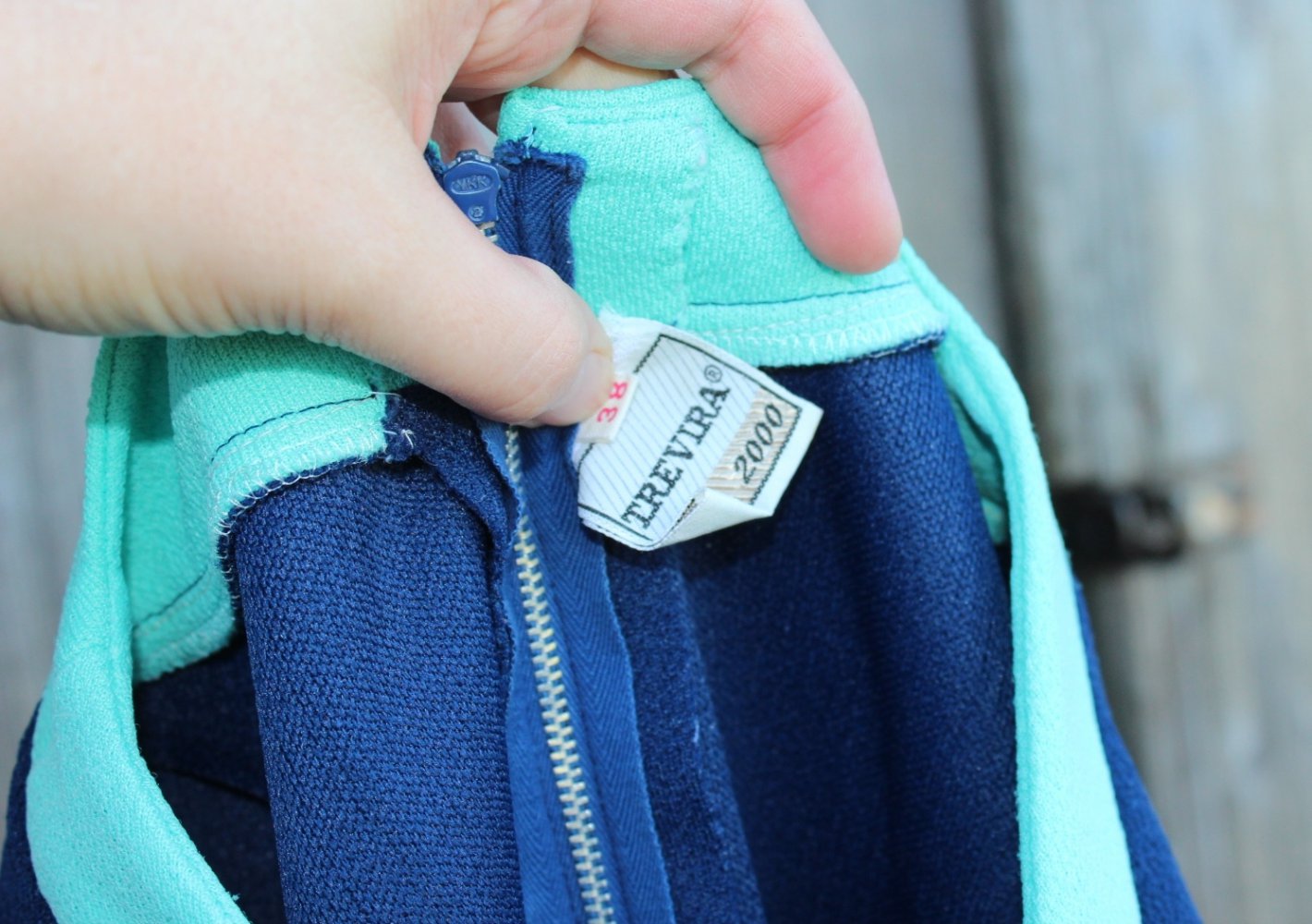 kurzes dunkelblau mintfarbenes tailliertes True Vintagekleid, ca. Größe 38, 1960s, Sommerkleid