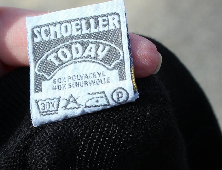 schwarzer True Vintage Pullover mit geometrischem Muster in lila, ca. Größe 50 oder Oversized Look