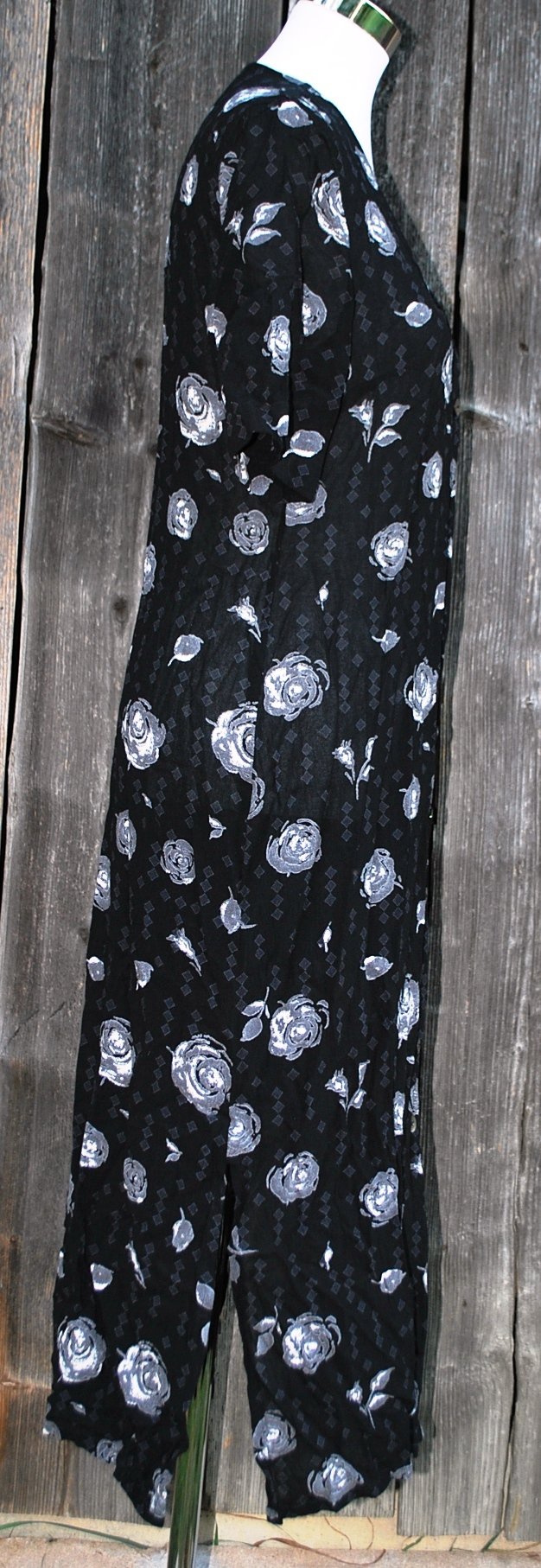 langes schwarz graues Vintagekleid mit Rosen und abstraktem Muster, Dibari, ca. Größe 40, 1990er