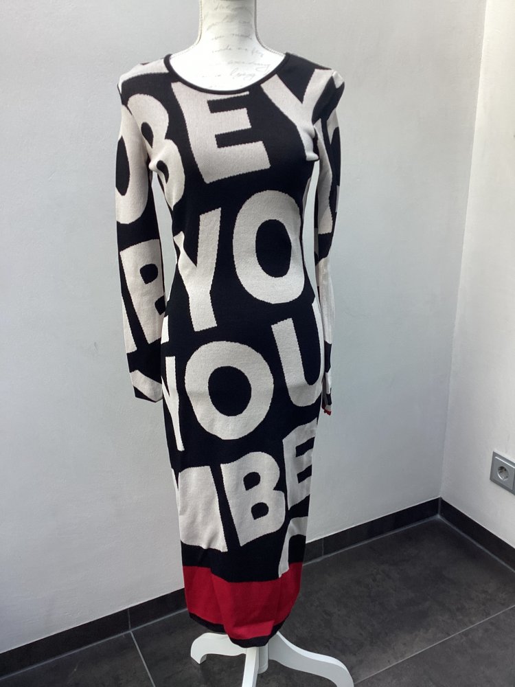 Kleid Strickkleid Desigual Gr. 38 M 