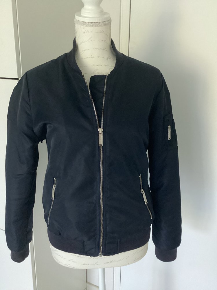Jacke s.Oliver blau Gr. 36 wie neu
