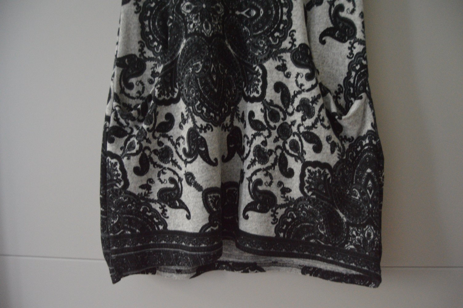 strickkleid grau-schwarz vintage look