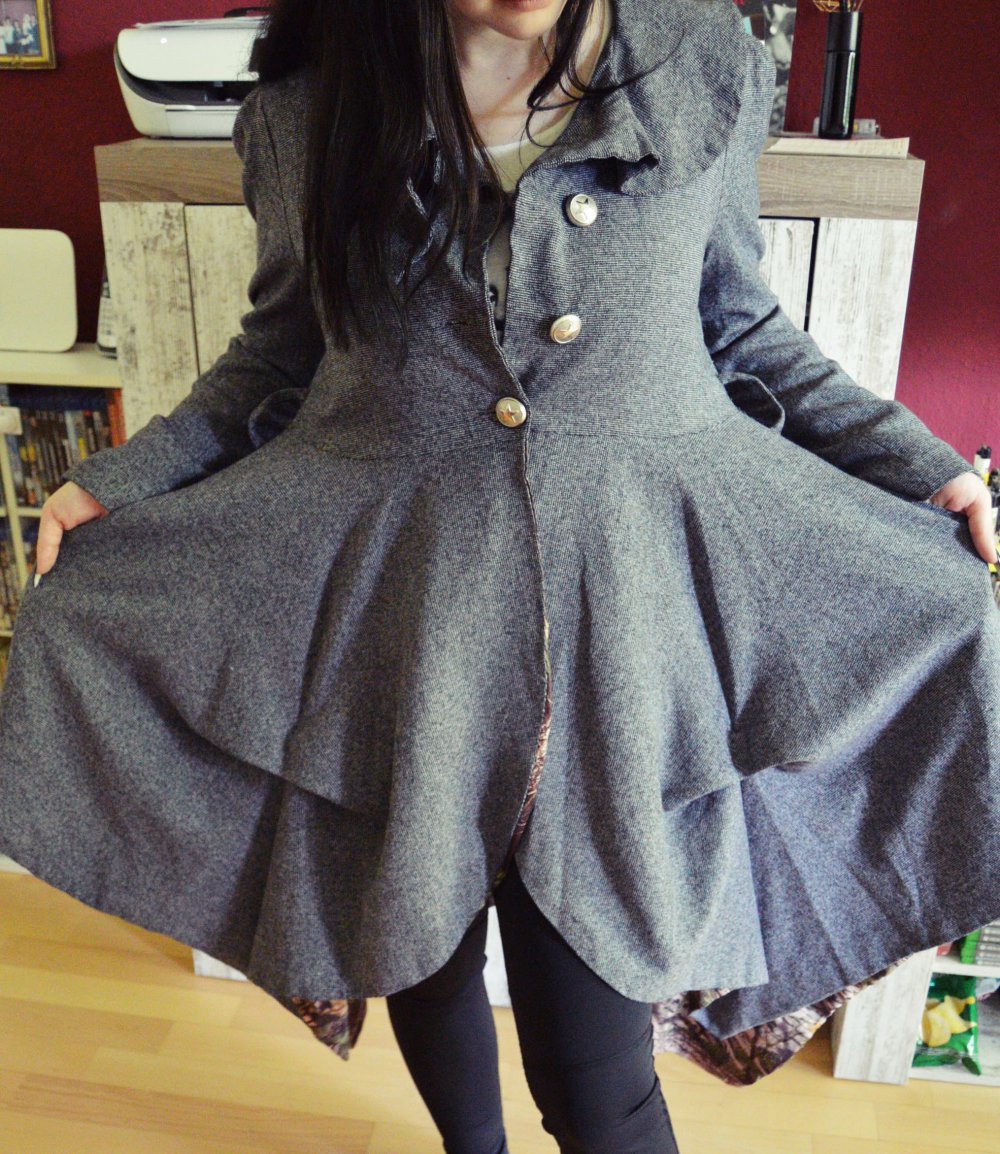 Stella Morgan Mantel gr.12