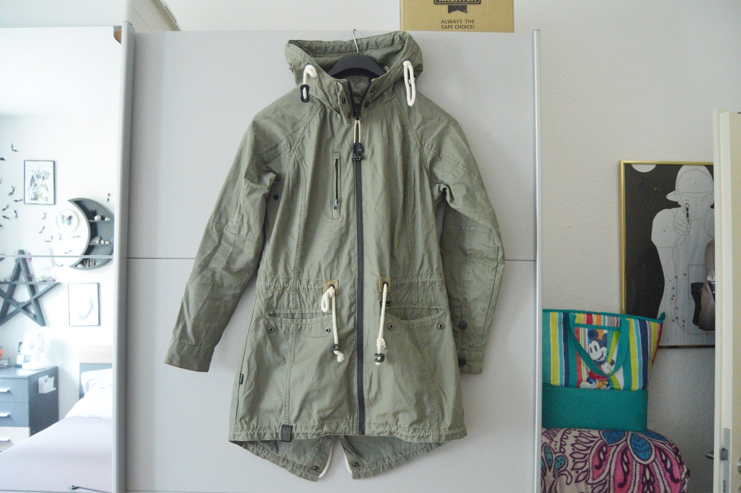 Khujo Jacke Parka gr.S khaki