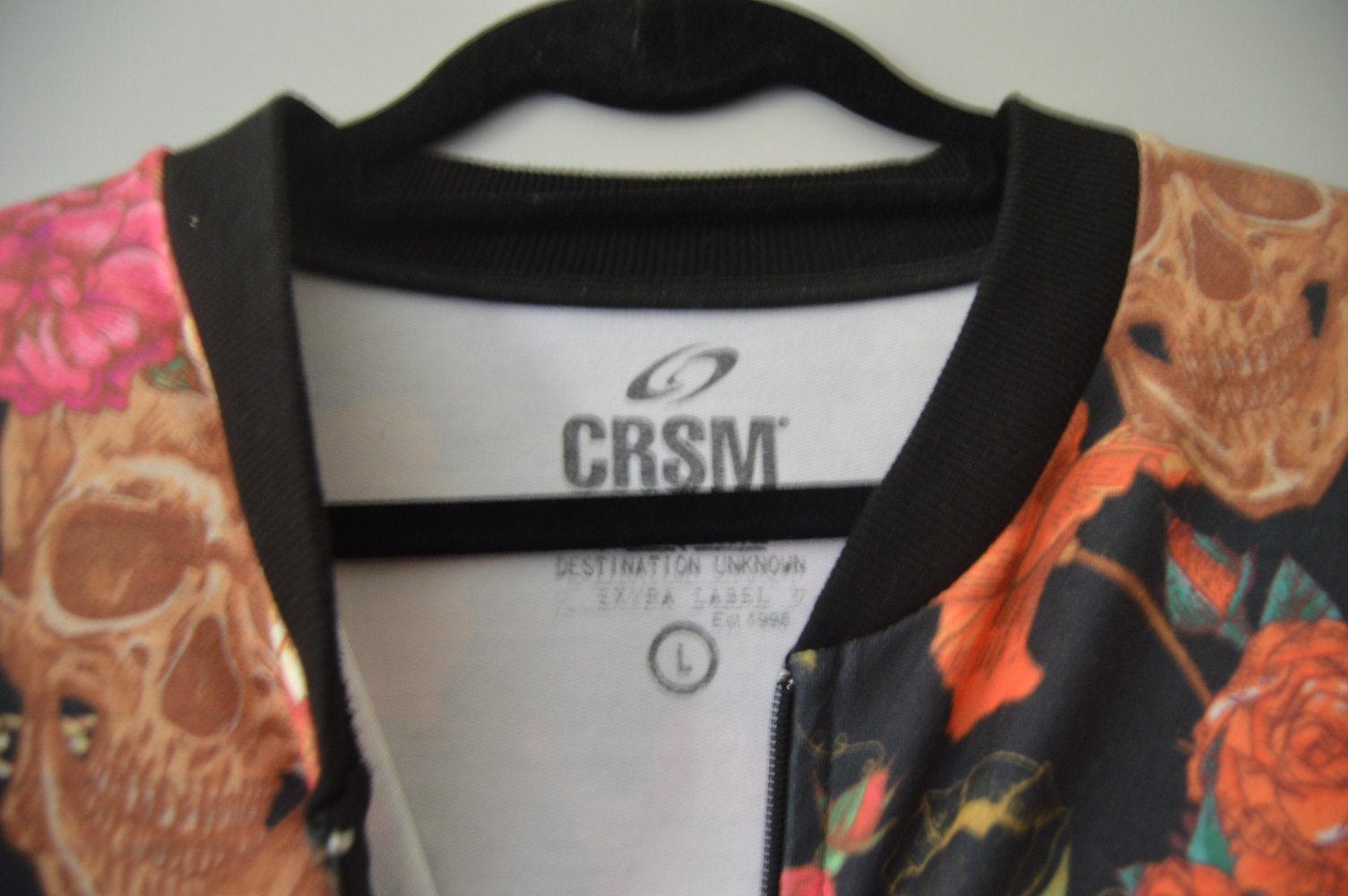 tolle zipperjacke mit totenköpen gothic gr.L