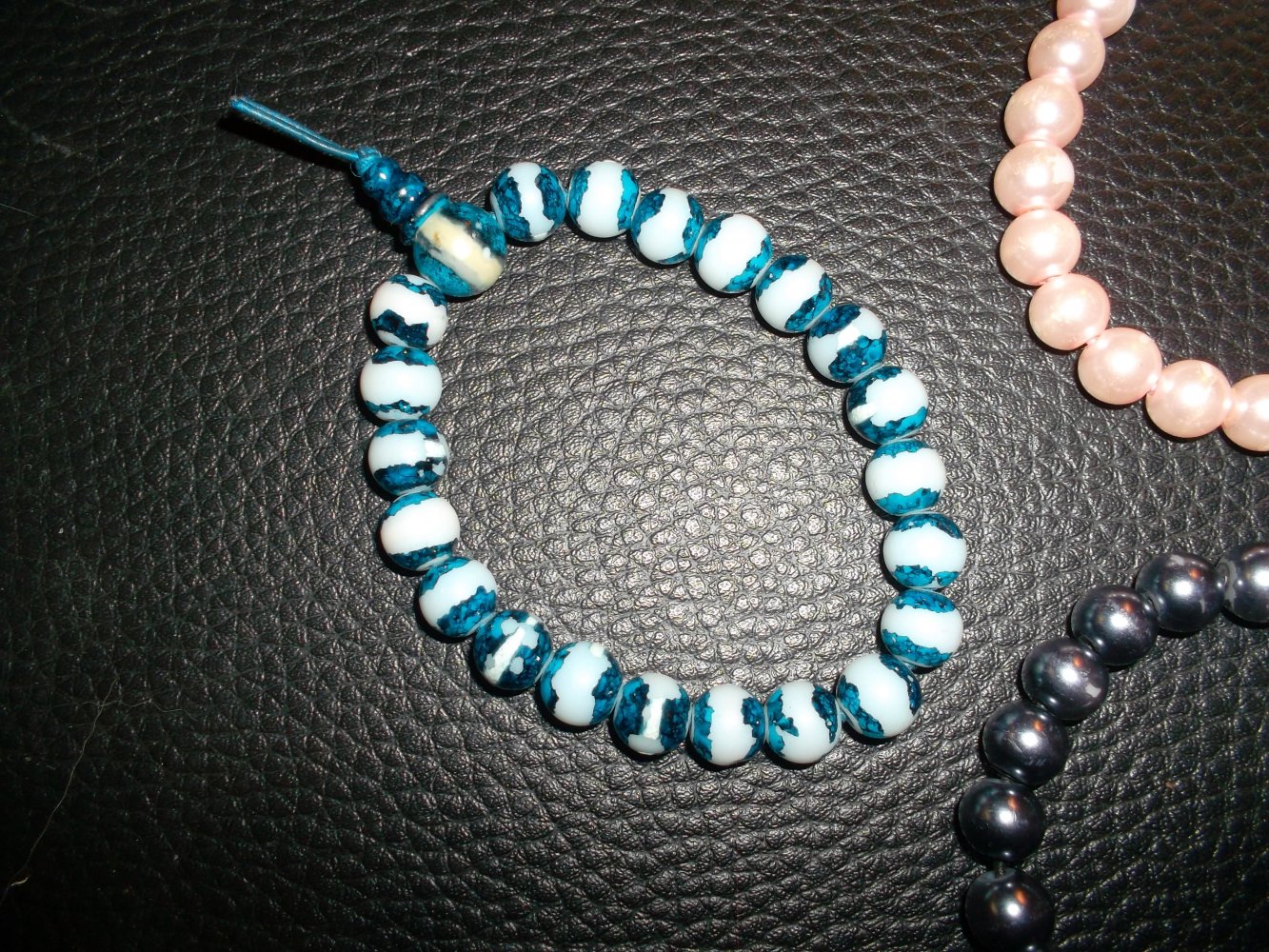  2 perlenarmbaender-neu-dehnbar-rose-tuerkis