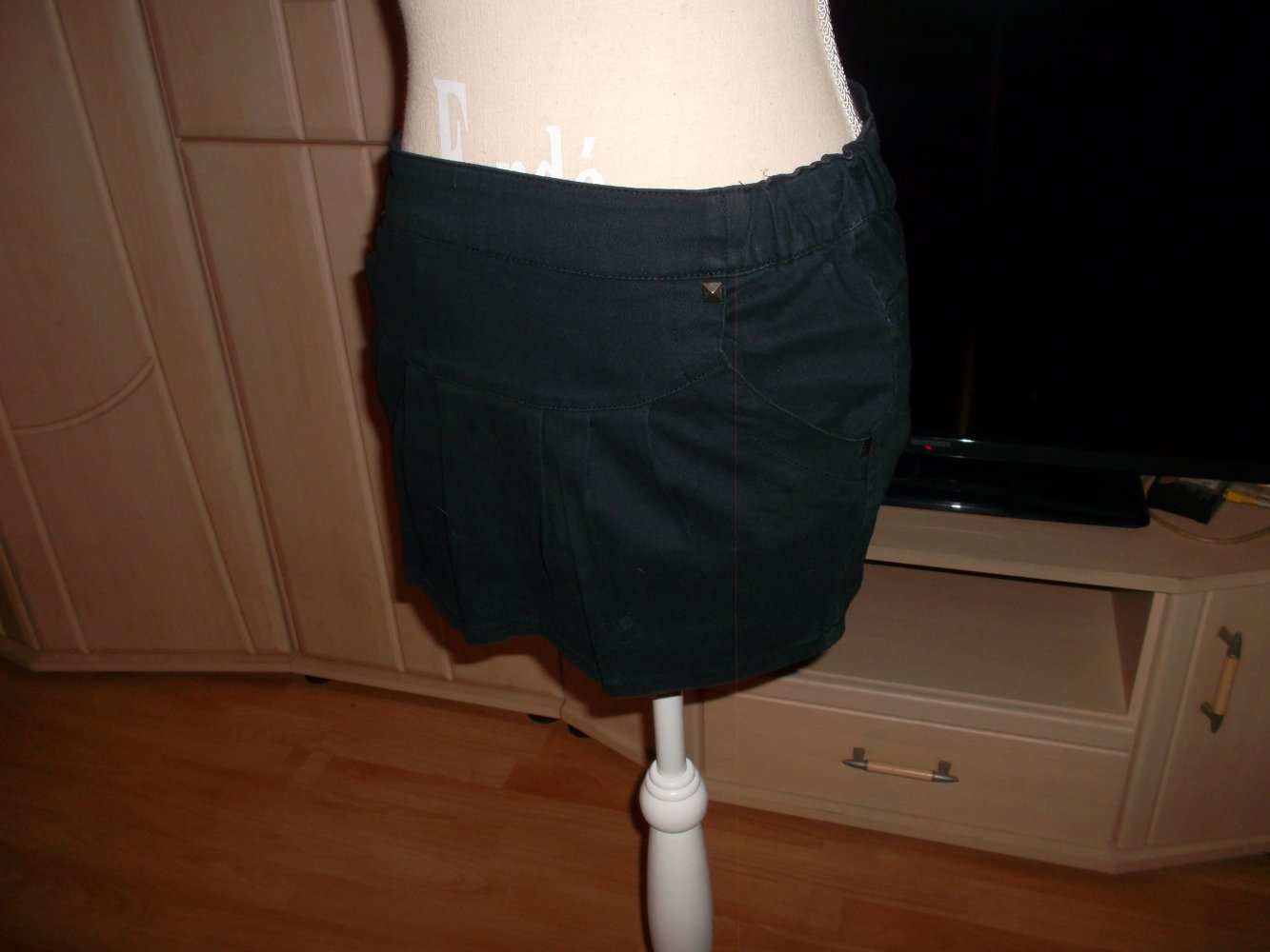 neu,schwarzer minirock,grösse 34