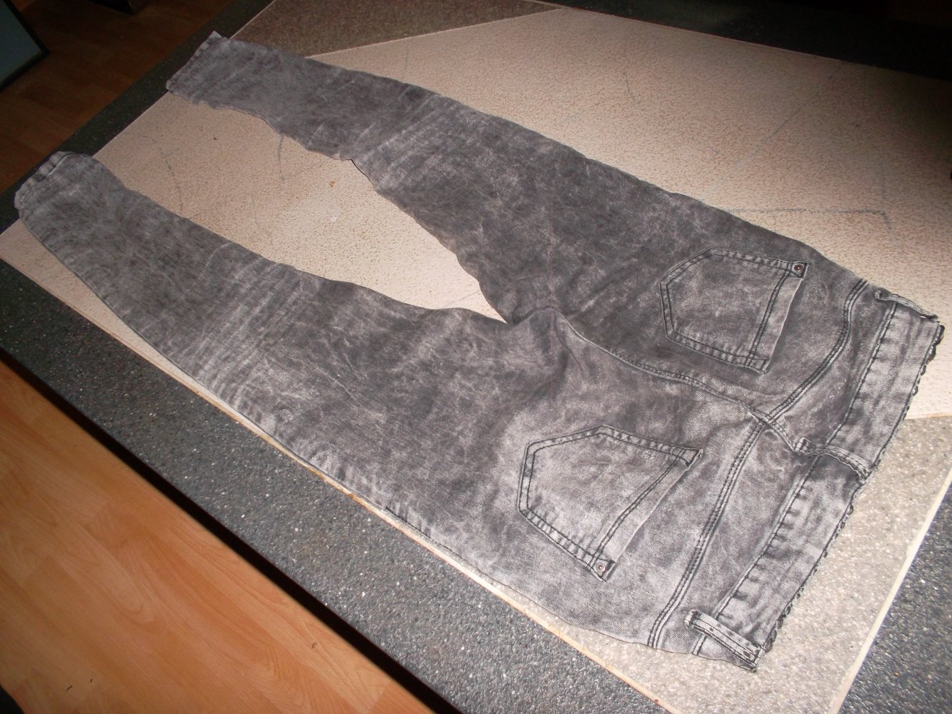 hose,ultra soft super skinny,grau gemustert,grösse 34