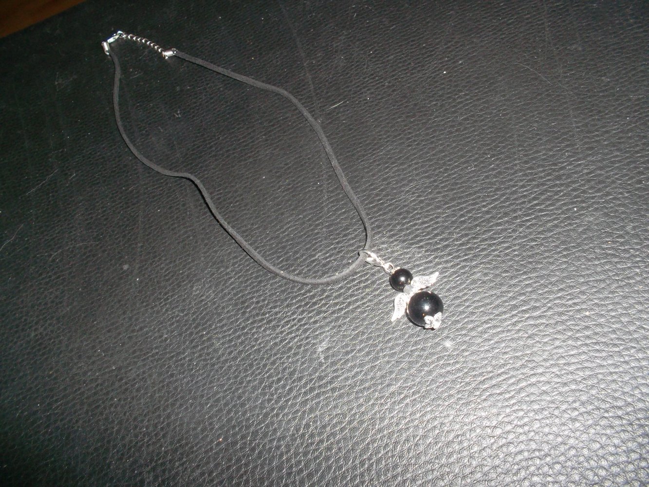 neu,anhänger mit schwarzem band 60 cm,engelanhänger