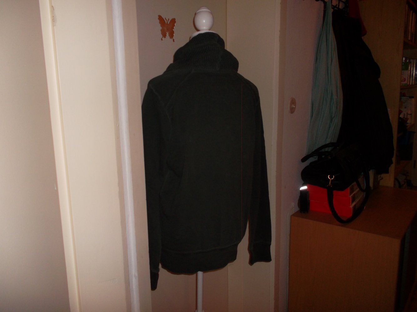 M.O.D.neuwertiger pullover,grau,grösse s