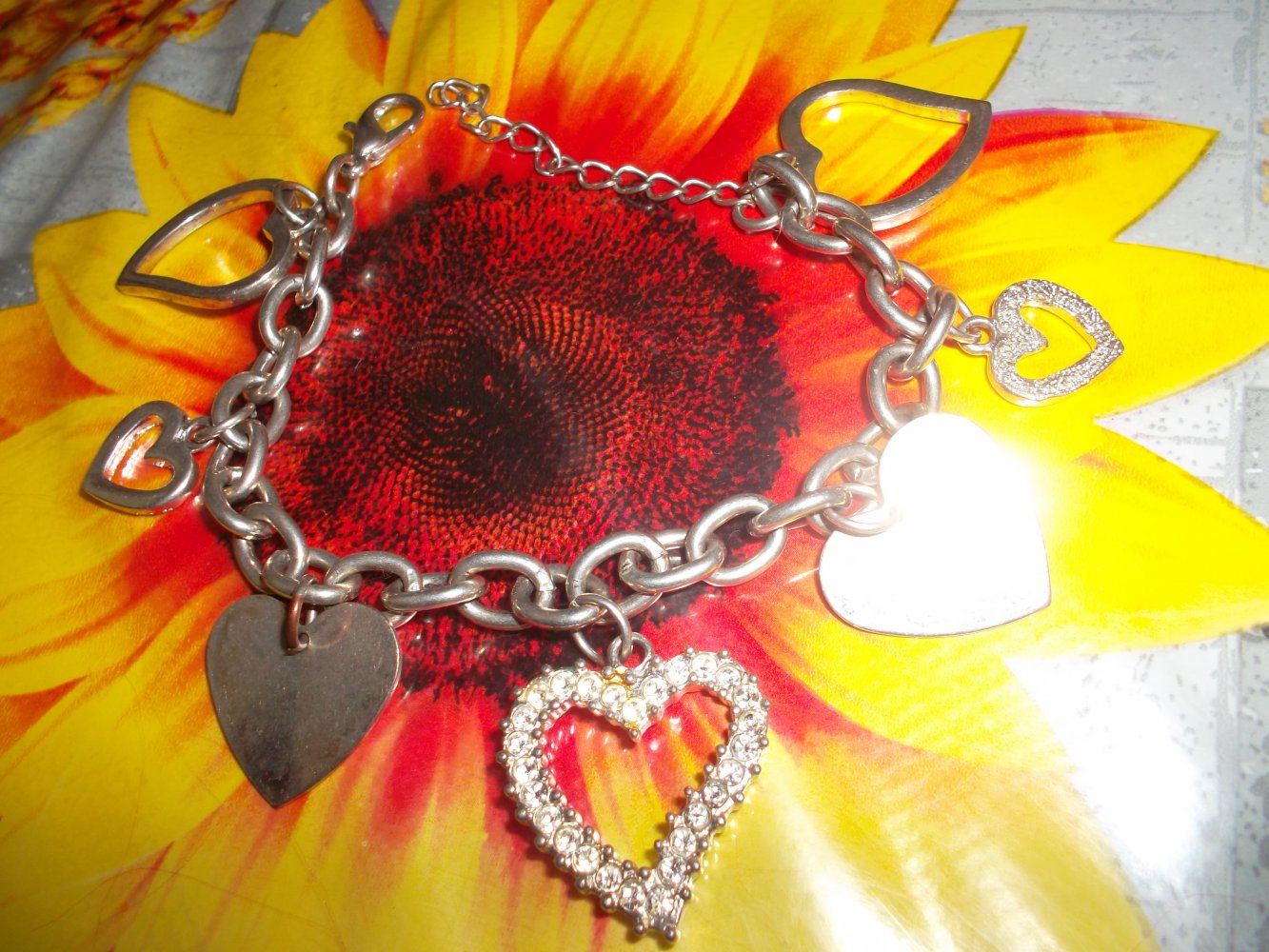 bettelarmband,arm-bzw fusskettchen,mehrere anhänger.verstellbar