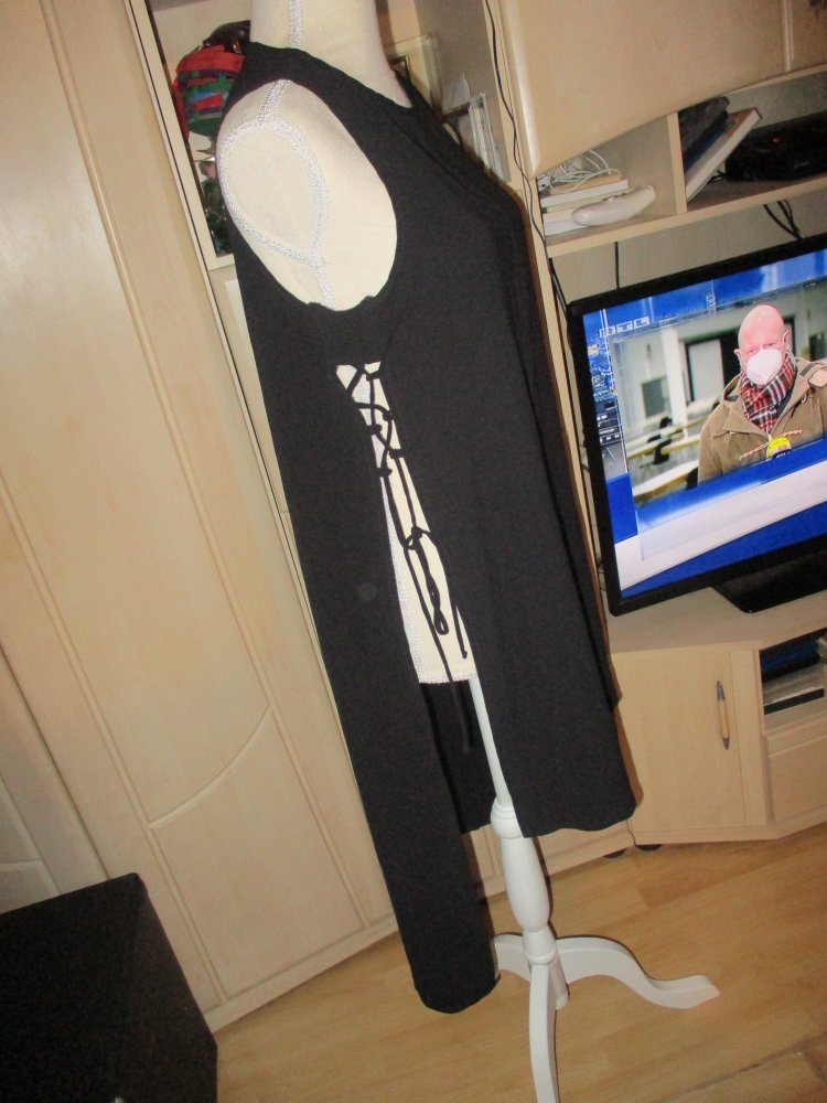 neu, longbluse/kleid. schwarz. asos. grösse 38