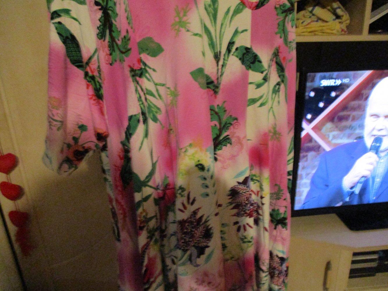 neues wunderschönes sommerkleid,bunt,gr 52-56,sofia,elastisch,zipfelig