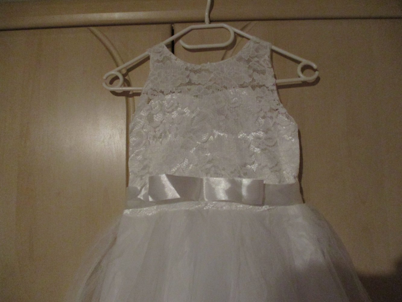 traumhaftes festkleid,hochzeit,komunion.neu.weiss.tüll,spitze,glanz