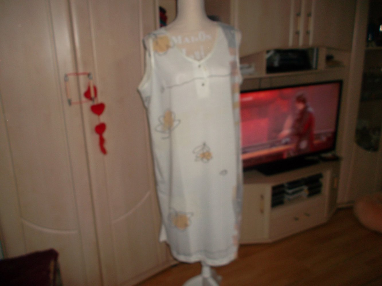 neuwertiges ärmelloses nachthemd,grösse l