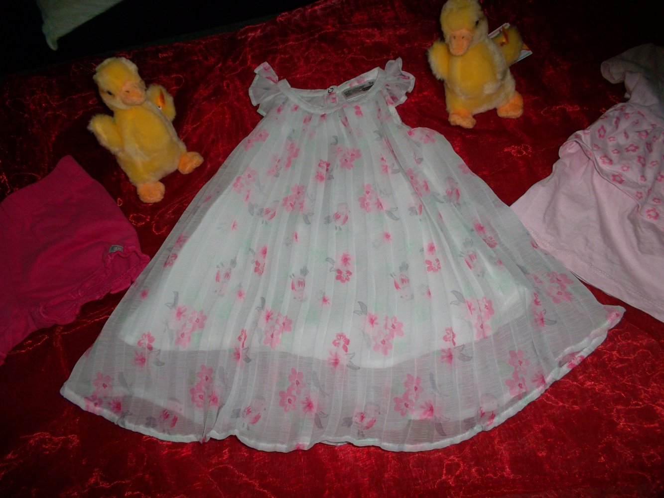 neu,grösse 74,3 teile fürs baby.liegelind,ergee,verschiedenfarbig