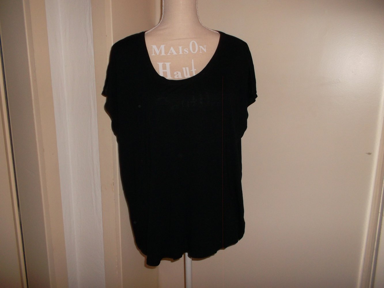 ärmeloses schwarzes t-shirt,von ajc,grösse 44/46,sehr gut erhalten.