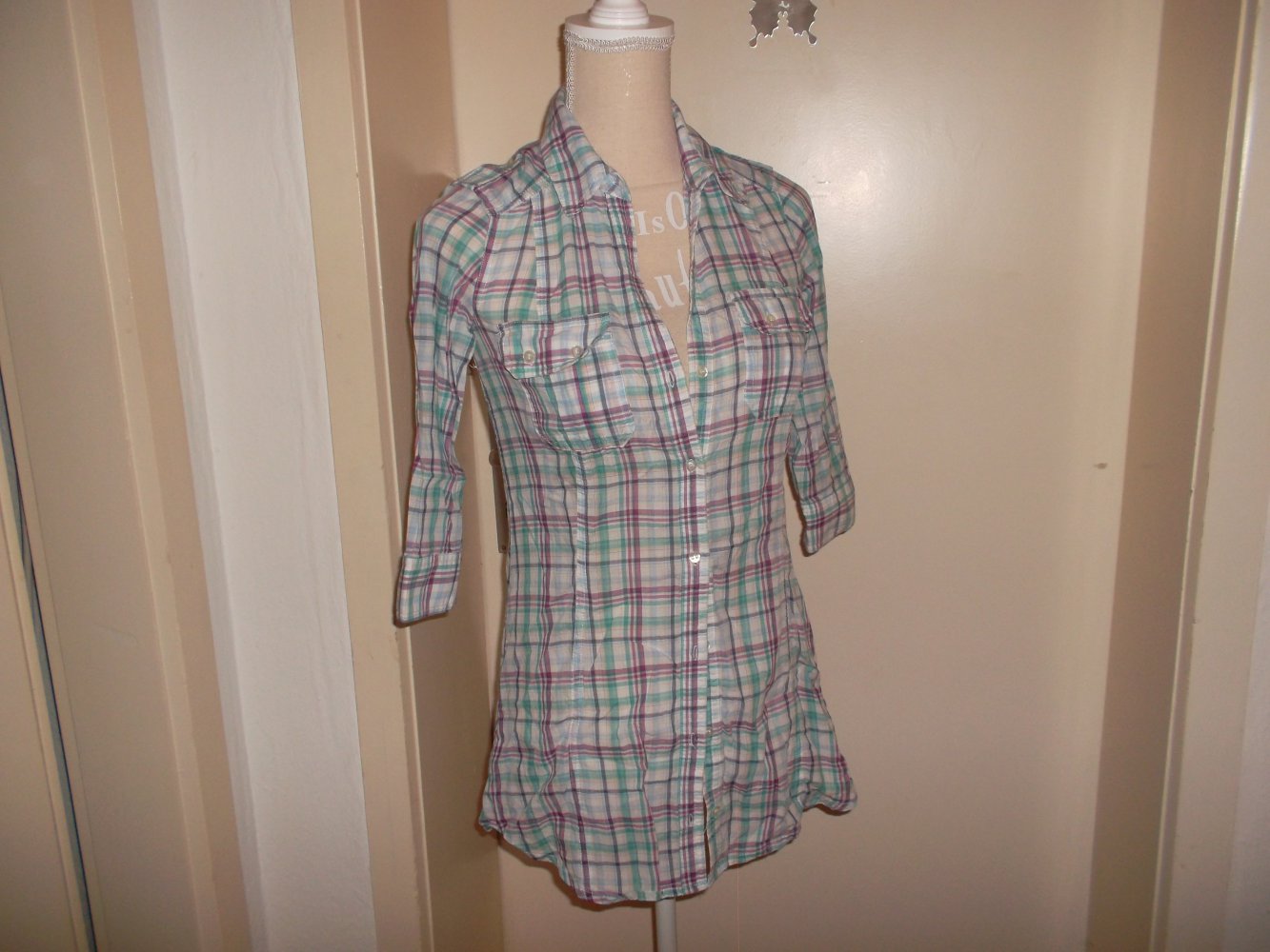 hochwertige neuwertige bluse,gr. s