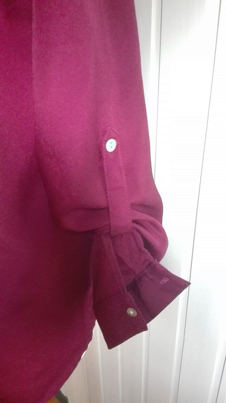 Bordeaux Bluse mit V-Ausschnitt