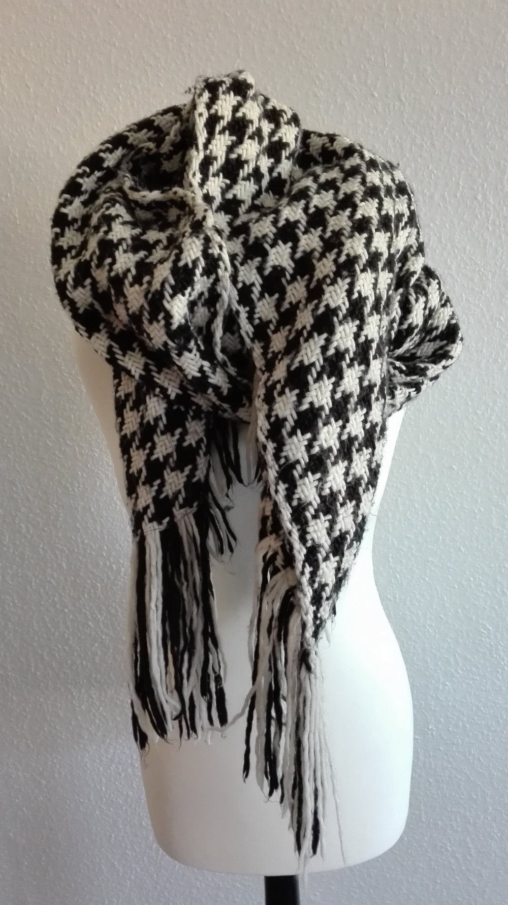 Schwarz Weißer Strickschal XL