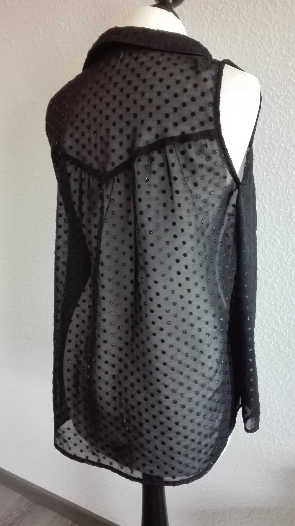 Ärmellose Vokuhila Bluse