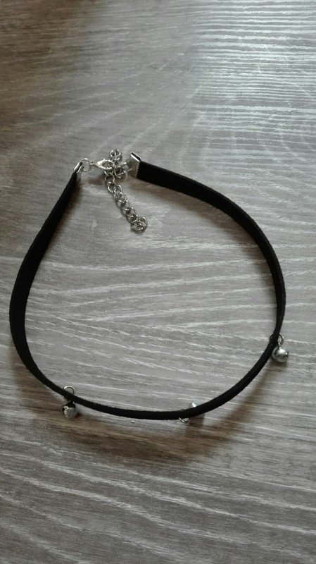 Choker mit kleinen Glocken
