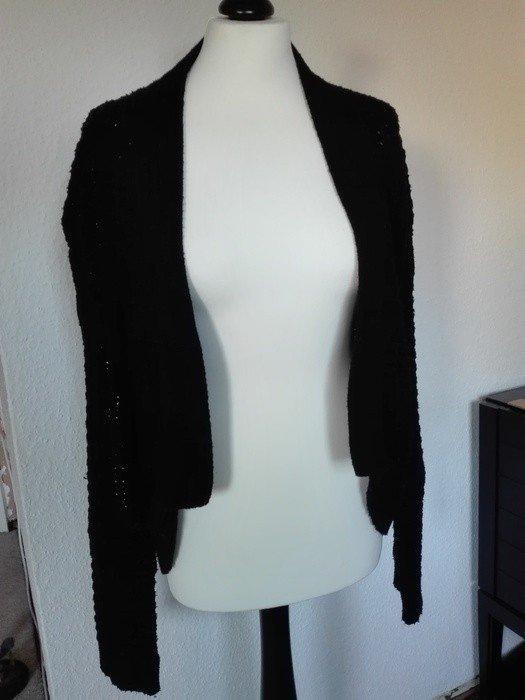 Kuscheliger Schwarzer Strickcardigan