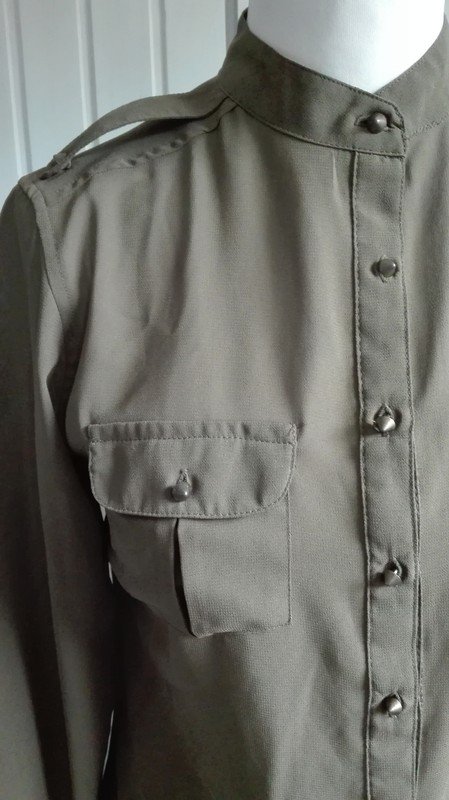 Khaki Bluse