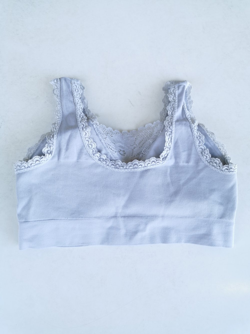 Bequemes weißes Bustier / Sport-BH in XS