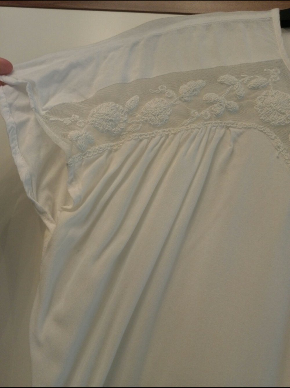 Weiße Bluse mit Spitze von Vero Moda