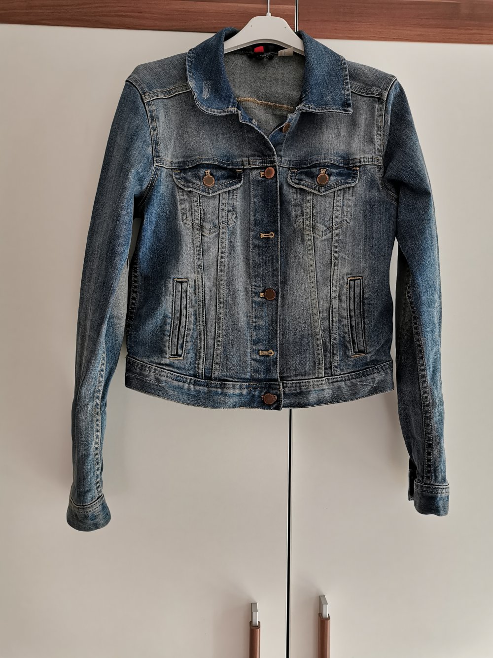 Coole Jeans-Jacke von H&M
