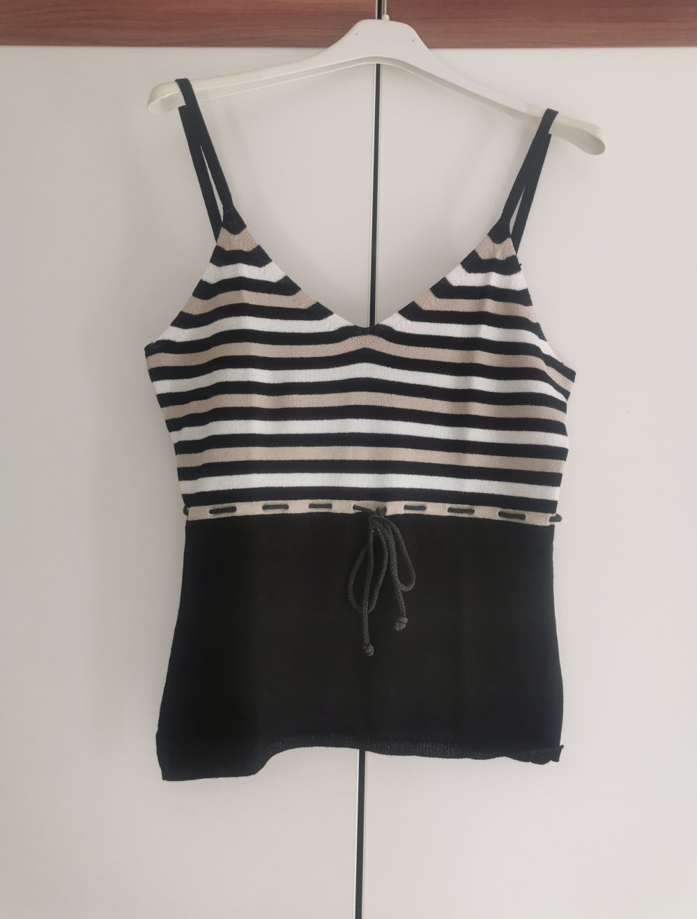 Cooles Top mit zweiteiligem Muster