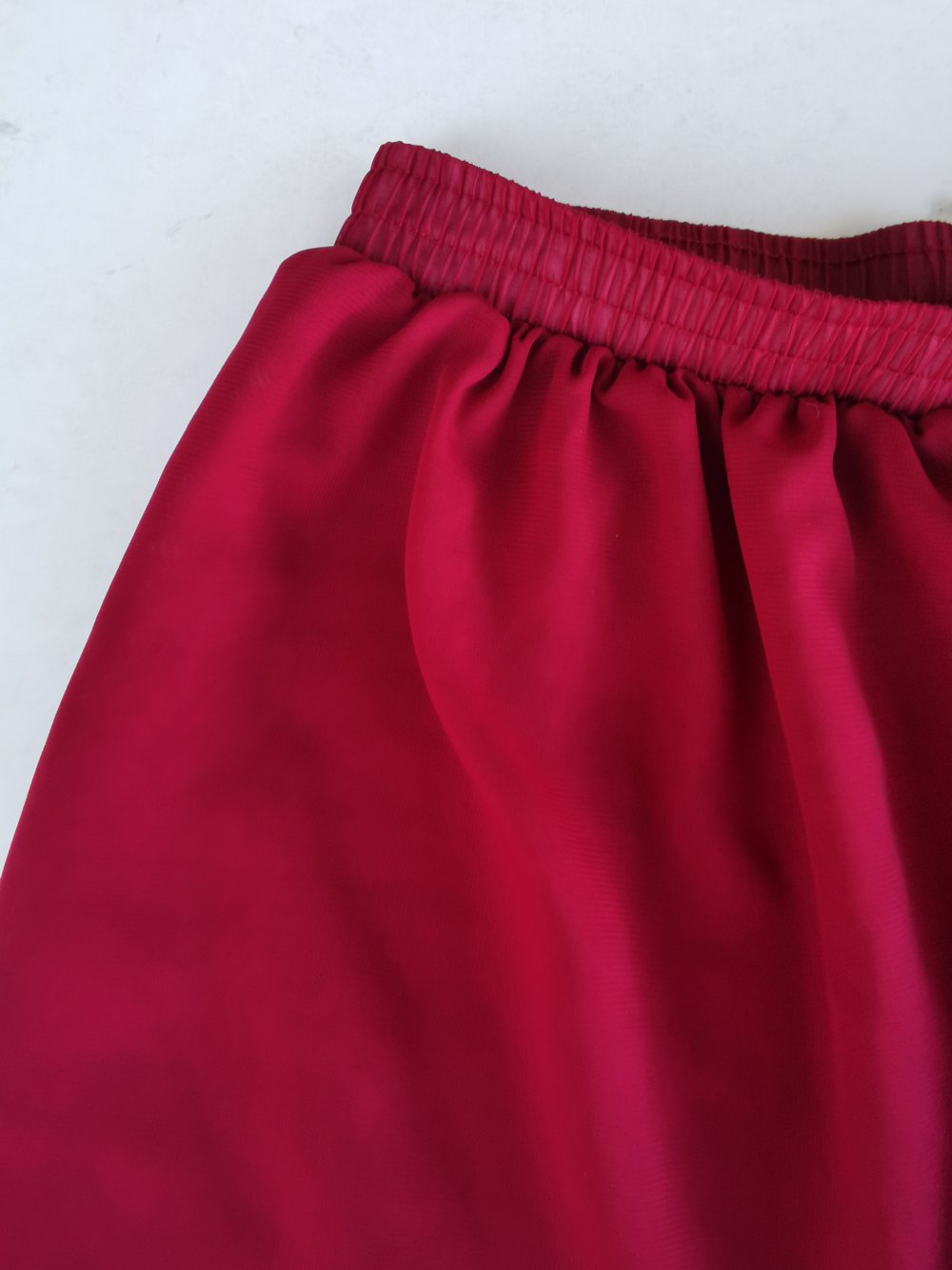 Süßer, roter Rock in XS