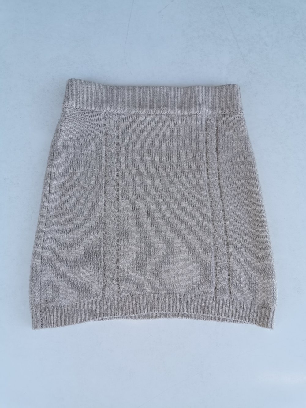 Schöner, beiger Minirock in XS