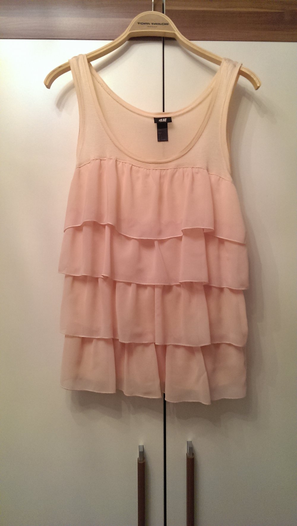 Sehr schönes Volant-Top in Rosa von H&M