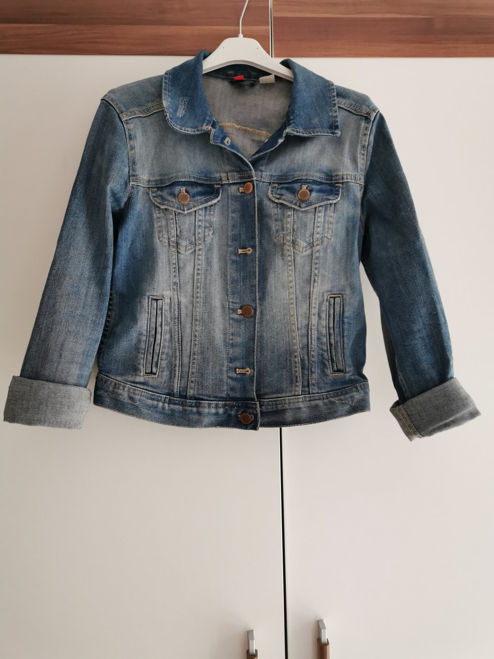 Coole Jeans-Jacke von H&M