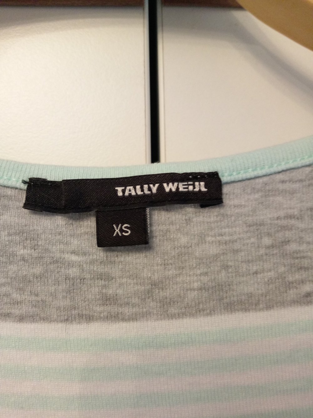 Bequemes Top mit Streifen