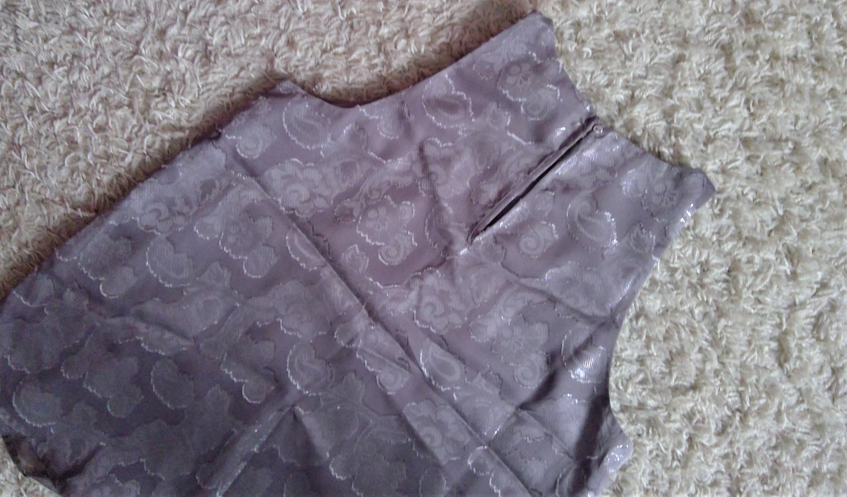 Hübsche Bluse mit Blumenmuster