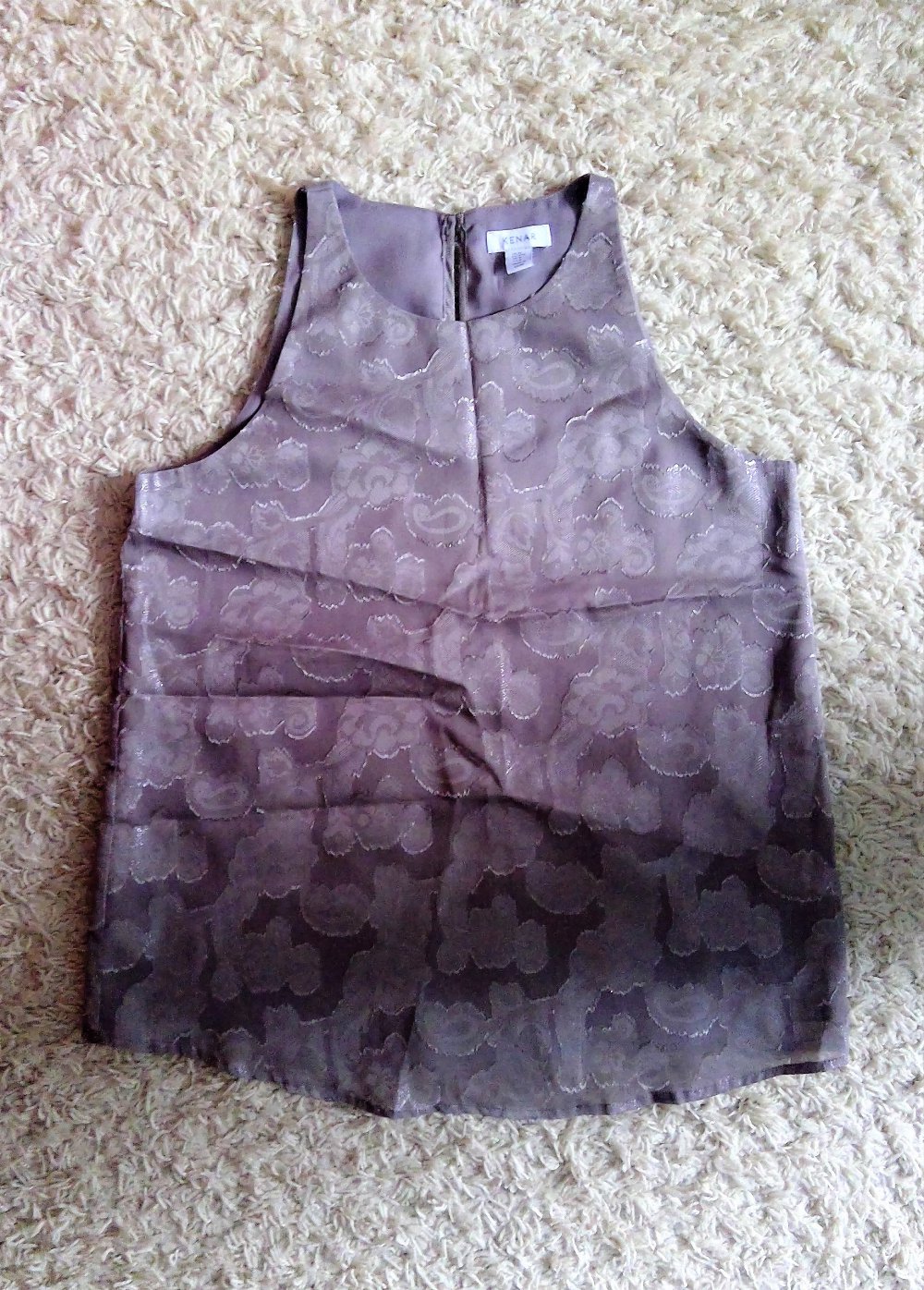 Hübsche Bluse mit Blumenmuster