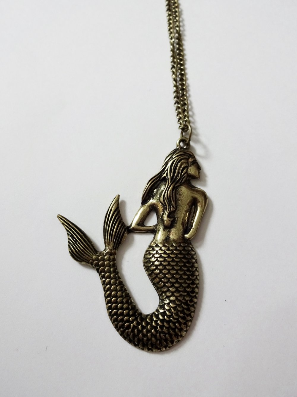 Lange Kette mit Meerjungfrau Anhänger Altgold Nixe